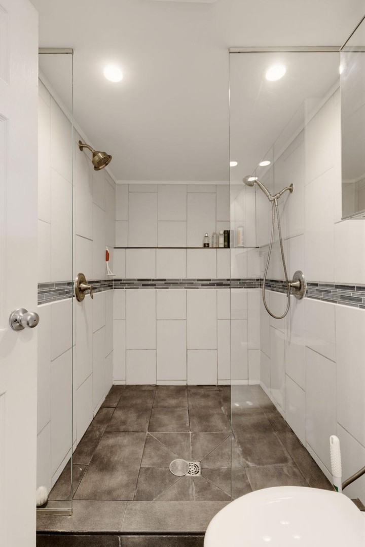 Photo 19 at 302 - 391 E 7th Avenue, Mount Pleasant VE, Vancouver East
