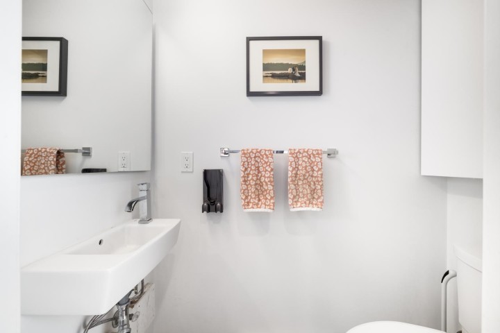 Photo 11 at 109 - 453 E 16th Avenue, Mount Pleasant VE, Vancouver East