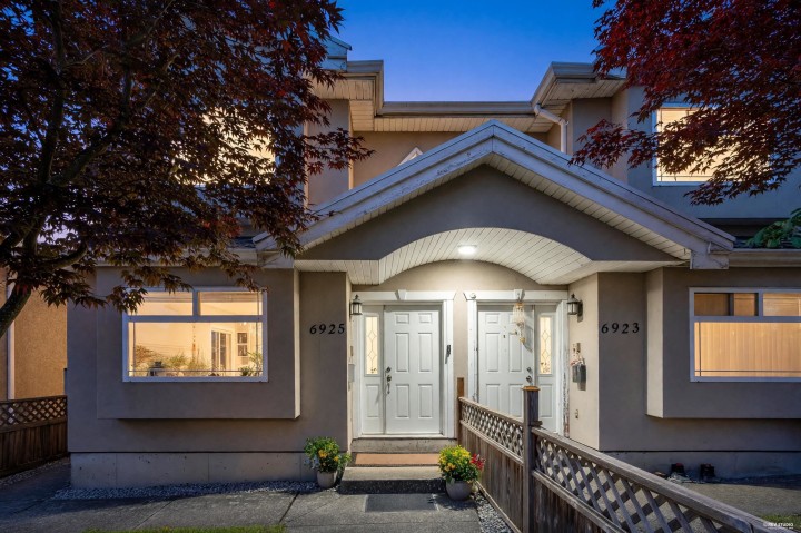 Photo 3 at 6925 Main Street, South Vancouver, Vancouver East