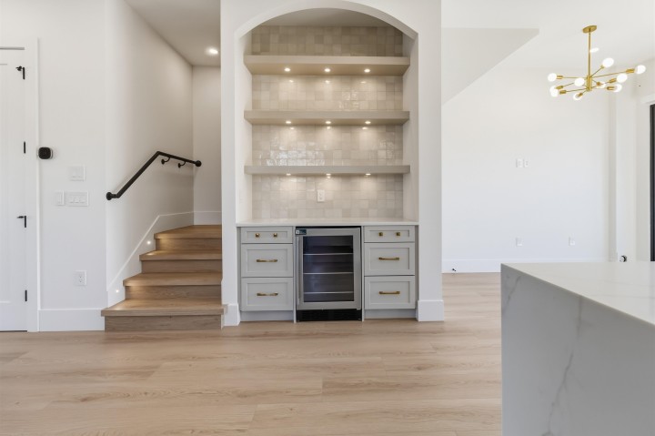 Photo 6 at 3290 E 48th Avenue, Killarney VE, Vancouver East