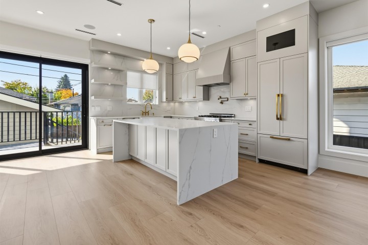 Photo 13 at 3290 E 48th Avenue, Killarney VE, Vancouver East