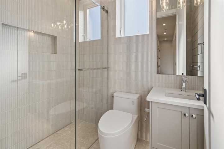 Photo 24 at 3290 E 48th Avenue, Killarney VE, Vancouver East