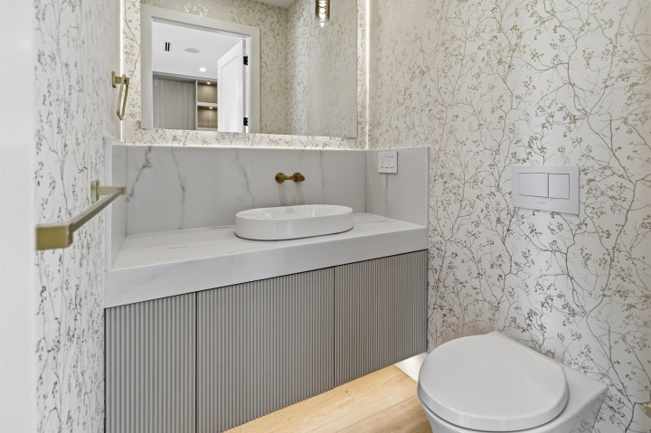 Photo 11 at 3290 E 48th Avenue, Killarney VE, Vancouver East