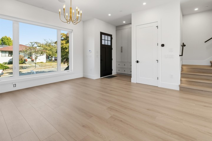 Photo 8 at 3290 E 48th Avenue, Killarney VE, Vancouver East
