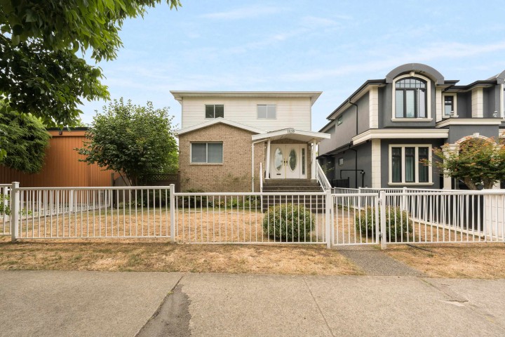 Photo 1 at 1038 E 51st Avenue, South Vancouver, Vancouver East