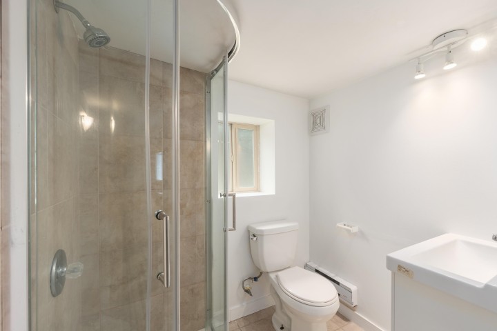 Photo 20 at 1038 E 51st Avenue, South Vancouver, Vancouver East