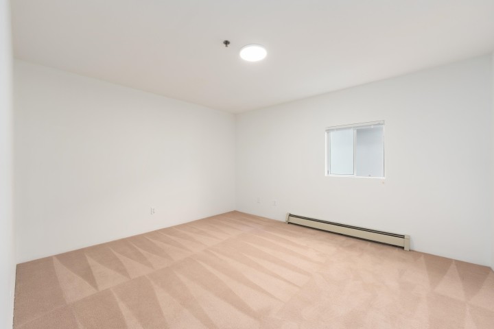 Photo 14 at 1038 E 51st Avenue, South Vancouver, Vancouver East