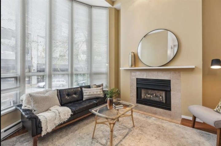Photo 3 at T19 - 1501 Howe Street, Yaletown, Vancouver West