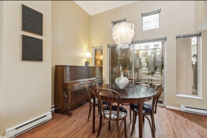 Photo 5 at T19 - 1501 Howe Street, Yaletown, Vancouver West