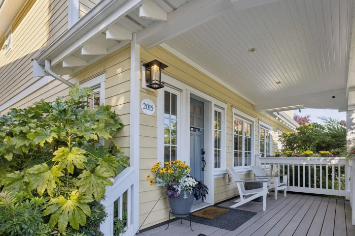 Photo 2 at 2015 Esquimalt Avenue, Ambleside, West Vancouver