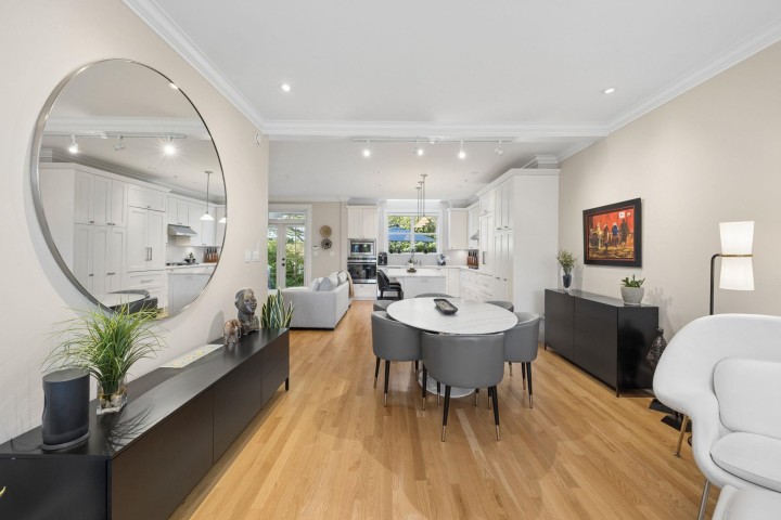 Photo 7 at 2015 Esquimalt Avenue, Ambleside, West Vancouver