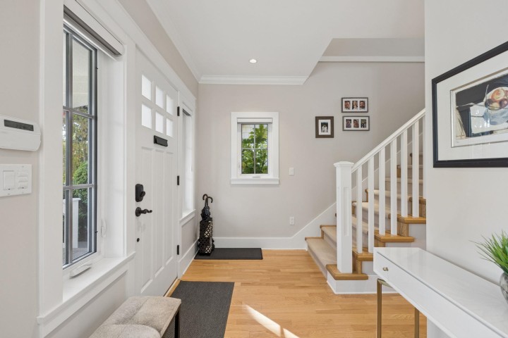 Photo 3 at 2015 Esquimalt Avenue, Ambleside, West Vancouver