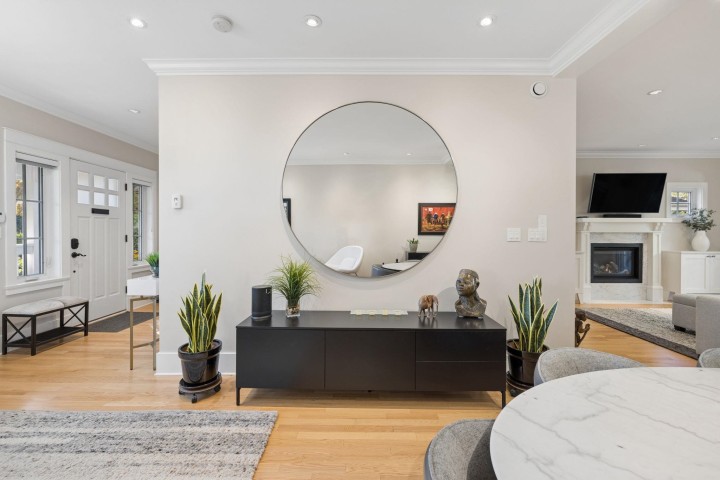 Photo 9 at 2015 Esquimalt Avenue, Ambleside, West Vancouver