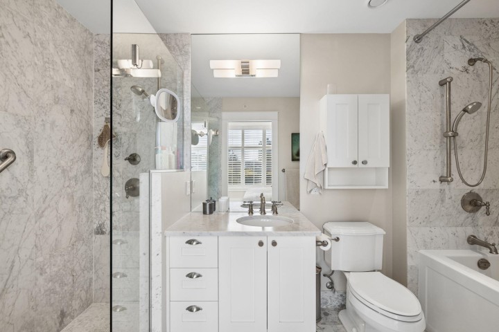 Photo 24 at 2015 Esquimalt Avenue, Ambleside, West Vancouver