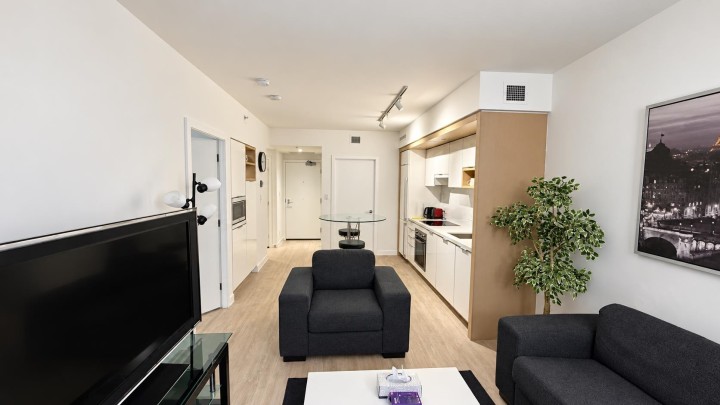 Photo 6 at 212 - 1661 Quebec Street, Mount Pleasant VE, Vancouver East