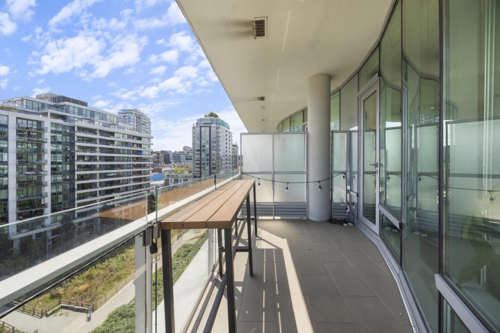 Photo 12 at 806 - 1633 Ontario Street, False Creek, Vancouver West