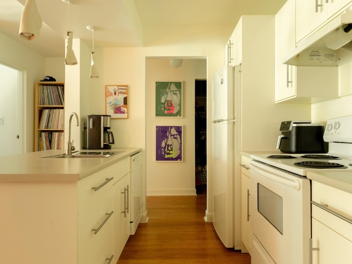 Photo 12 at 302 - 2222 Cambridge Street, Hastings, Vancouver East