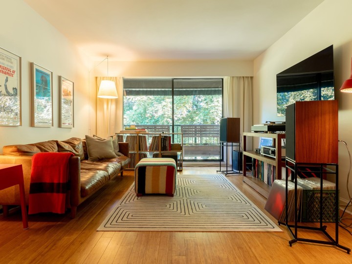Photo 1 at 302 - 2222 Cambridge Street, Hastings, Vancouver East