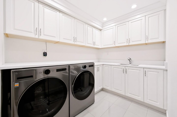 Photo 13 at 1433 W 48th Avenue, South Granville, Vancouver West