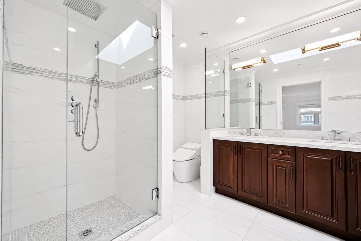 Photo 17 at 1433 W 48th Avenue, South Granville, Vancouver West