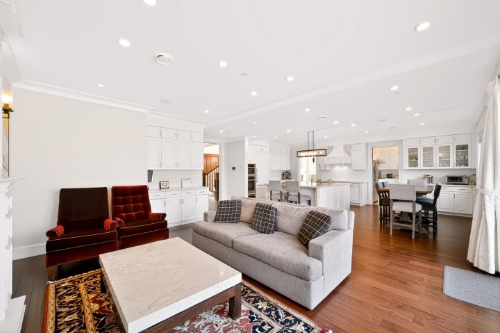 Photo 10 at 1433 W 48th Avenue, South Granville, Vancouver West