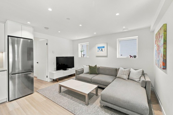 Photo 32 at 279 E 18th Avenue, Main, Vancouver East
