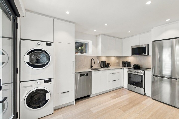 Photo 34 at 279 E 18th Avenue, Main, Vancouver East