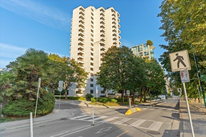 Photo 37 at 1601 - 1995 Beach Avenue, West End VW, Vancouver West