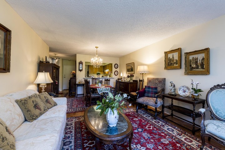 Photo 8 at 312 - 2101 Mcmullen Avenue, Quilchena, Vancouver West
