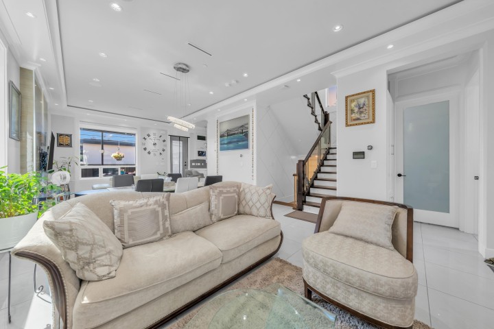 Photo 3 at 768 E 58th Avenue, South Vancouver, Vancouver East