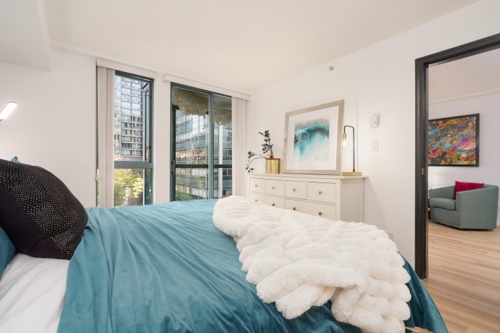 Photo 12 at 807 - 1238 Melville Street, Coal Harbour, Vancouver West