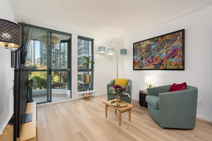 Photo 9 at 807 - 1238 Melville Street, Coal Harbour, Vancouver West