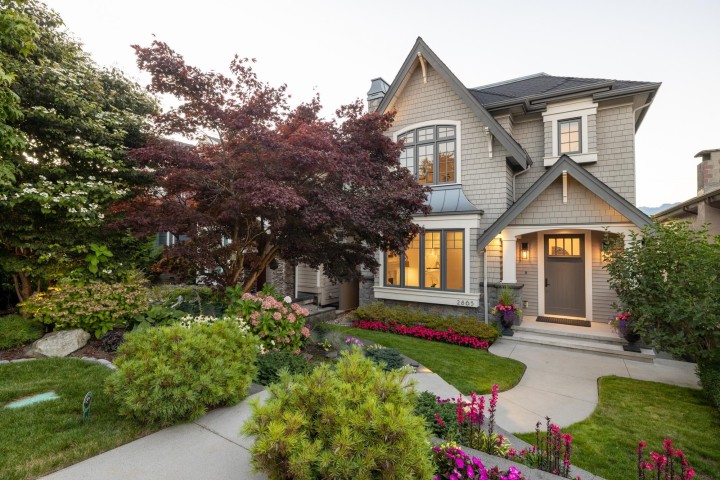 Photo 2 at 2865 Trinity Street, Hastings Sunrise, Vancouver East