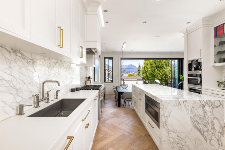 Photo 4 at 2865 Trinity Street, Hastings Sunrise, Vancouver East