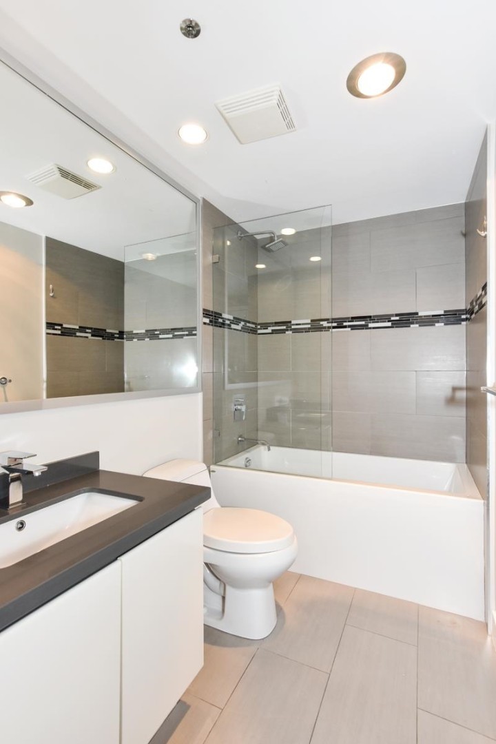 Photo 26 at 503 - 1008 Beach Avenue, Yaletown, Vancouver West