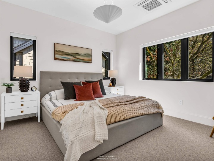 Photo 14 at 2 - 4088 Maple Crescent, Quilchena, Vancouver West