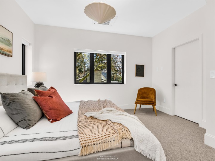 Photo 19 at 2 - 4088 Maple Crescent, Quilchena, Vancouver West