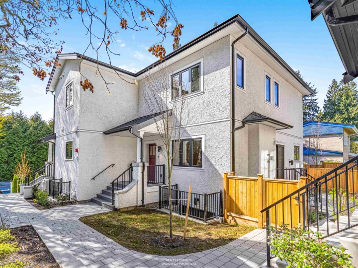 Photo 35 at 2 - 4088 Maple Crescent, Quilchena, Vancouver West