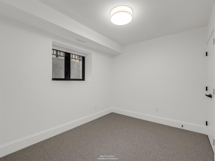 Photo 31 at 2 - 4088 Maple Crescent, Quilchena, Vancouver West