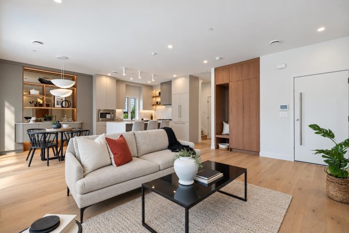 Photo 1 at 2 - 2211 William Street, Grandview Woodland, Vancouver East