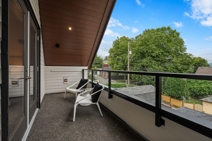 Photo 28 at 2 - 2211 William Street, Grandview Woodland, Vancouver East
