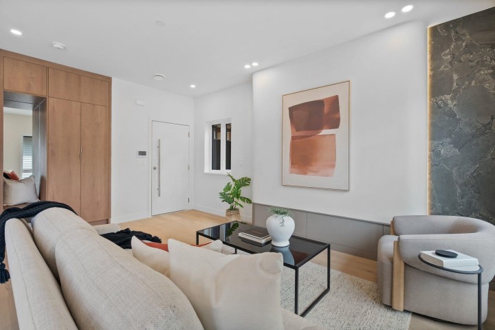 Photo 11 at 2 - 2211 William Street, Grandview Woodland, Vancouver East