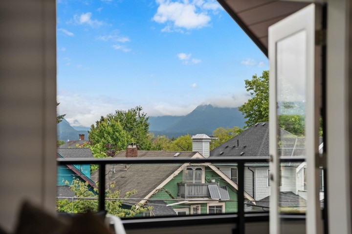 Photo 29 at 2 - 2211 William Street, Grandview Woodland, Vancouver East