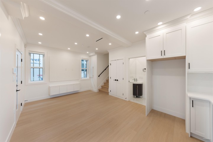 Photo 11 at 2 - 5385 Earles Street, Collingwood VE, Vancouver East
