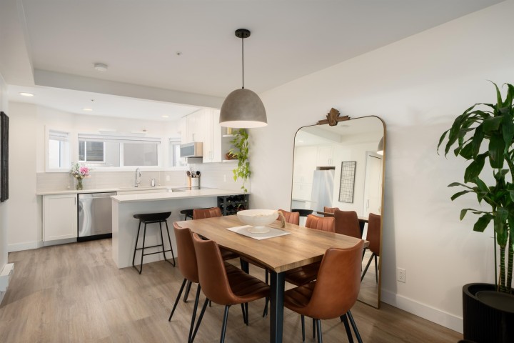 Photo 4 at 329 Garden Drive, Hastings, Vancouver East