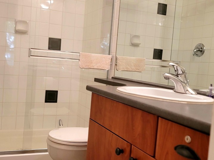 Photo 12 at 3238 E 54th Avenue, Champlain Heights, Vancouver East