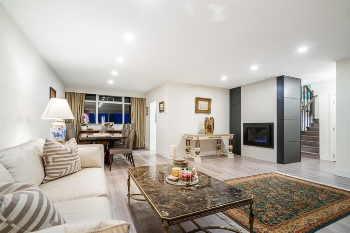 Photo 11 at 1555 Lawson Avenue, Ambleside, West Vancouver
