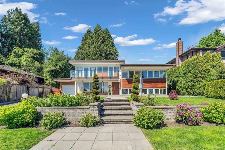 Photo 31 at 1555 Lawson Avenue, Ambleside, West Vancouver