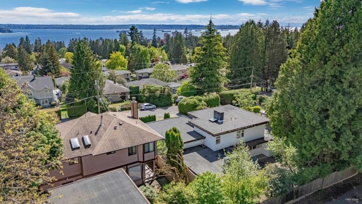 Photo 39 at 1555 Lawson Avenue, Ambleside, West Vancouver