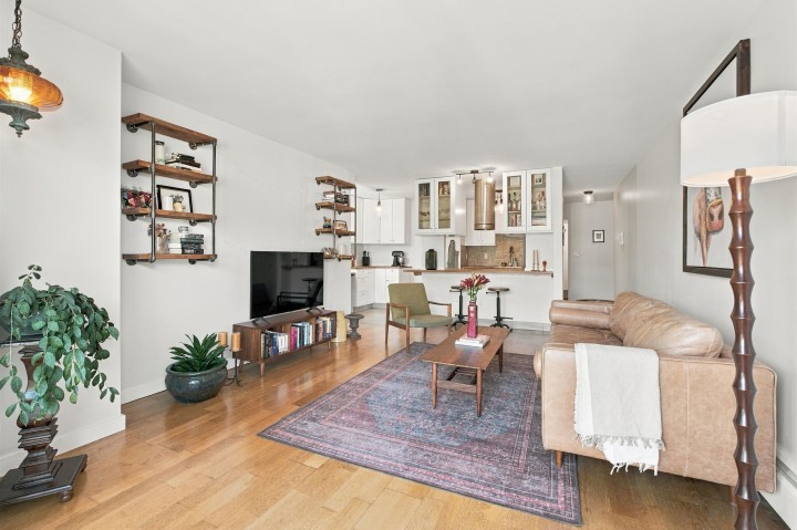 Photo 4 at 304 - 1611 E 3rd Avenue, Grandview Woodland, Vancouver East